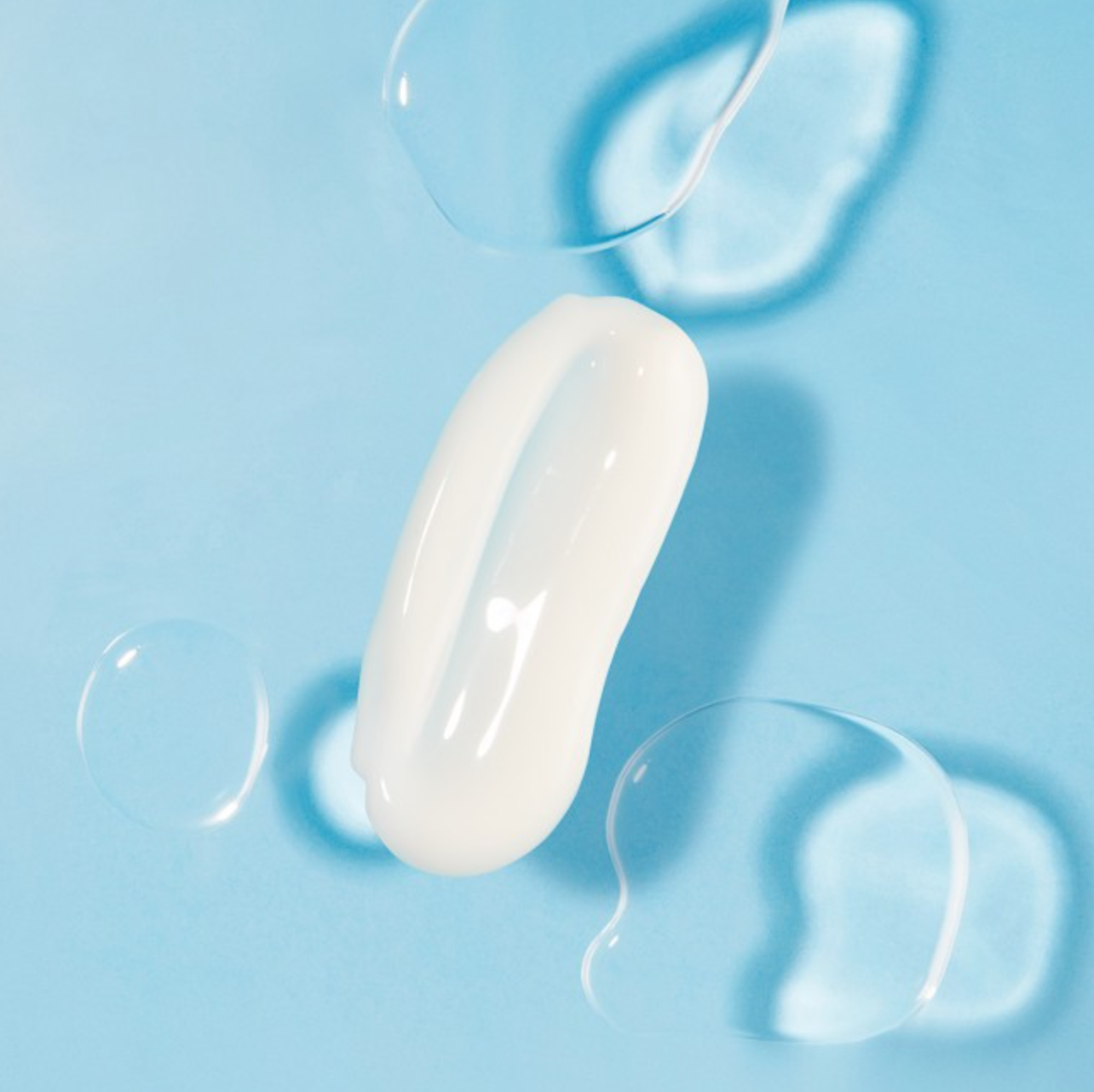 MARIA GALLAND 240 DRĖKINANTIS SERUMAS VISIEMS ODOS TIPAMS, 30ml