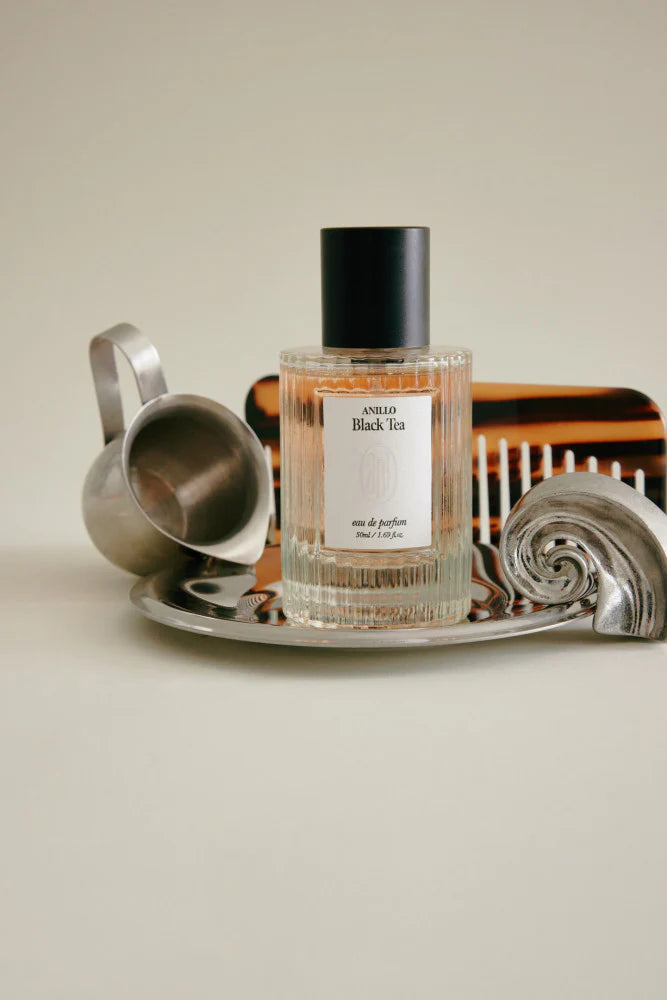 AnillO Eau de Parfum Black Tea - nišiniai unisex kvepalai